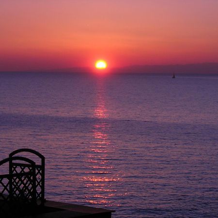 Romantic Sea View Flat In Genova Esterno foto