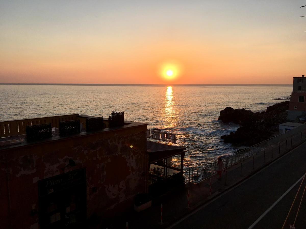 Romantic Sea View Flat In Genova Esterno foto