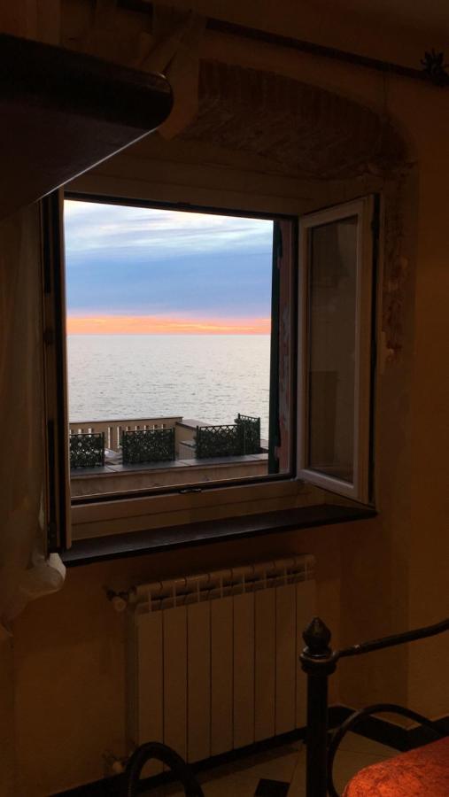 Romantic Sea View Flat In Genova Esterno foto